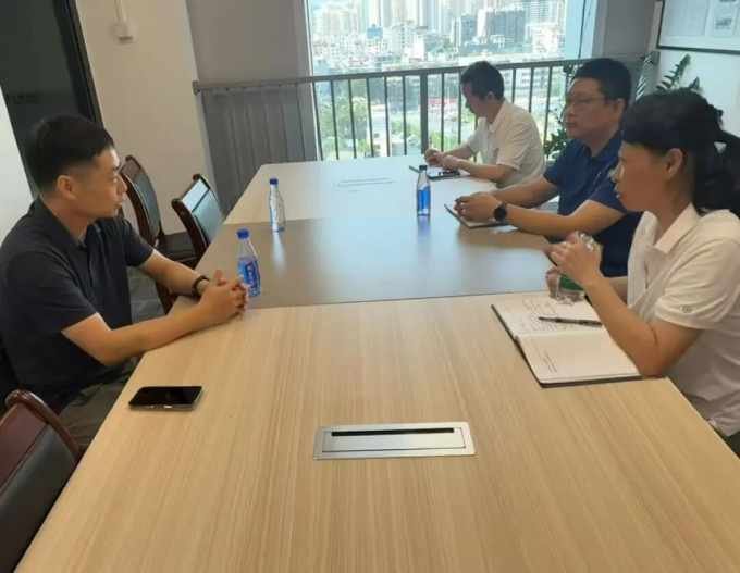 三亚市林业局组织开展虎乳灵芝林下产业发展专题交流研讨